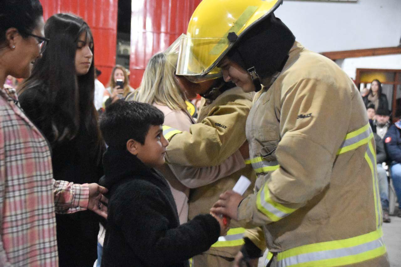 Acto por el día nacional del bombero voluntario