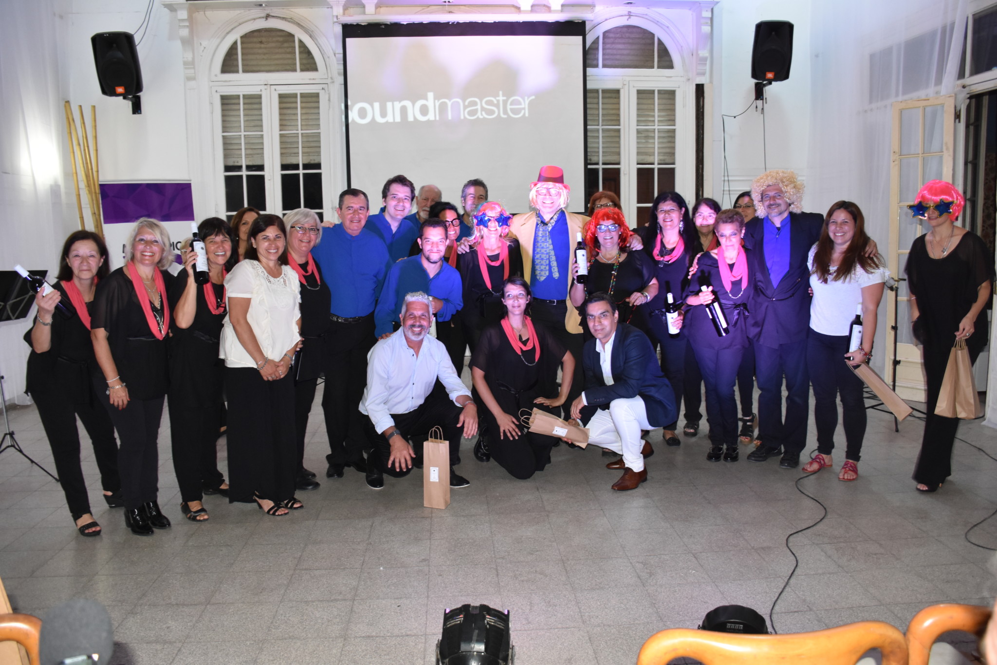 CORO ESTABLE MUNICIPAL: La voz colectiva, la voz que une generaciones, la voz que permanece en el tiempo.