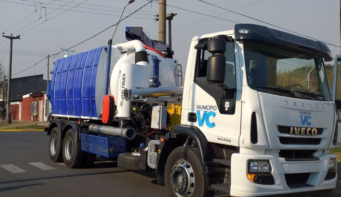 Capacitación para el uso y manejo del nuevo camión desobstructor.