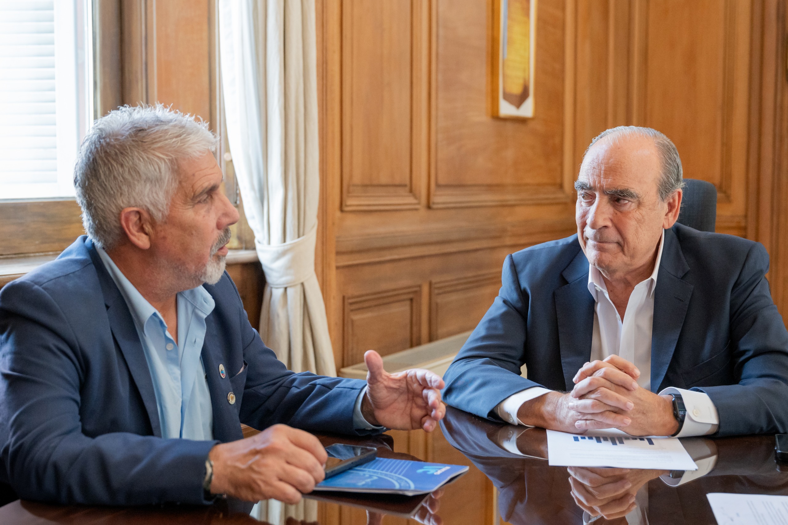En el mediodía de hoy jueves fuimos recibido en Casa Rosada junto al Intendente Municipal Prof