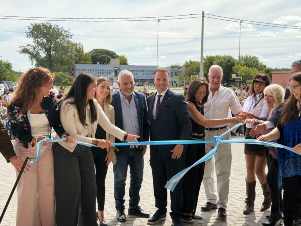 Villa Constitución celebró un hito educativo: quedó inaugurado el nuevo edificio del ISPEL N° 3 “Eduardo Lafferriere”
