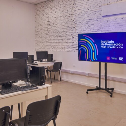 El Municipio impulsa nuevas capacitaciones en oficios y tecnología con certificación universitaria