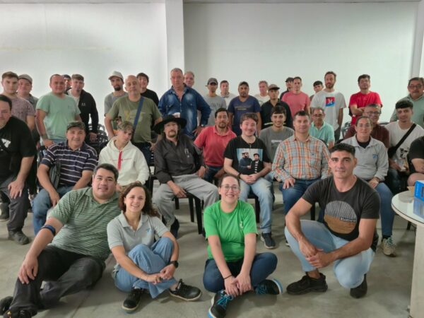 Gran convocatoria en la capacitación para podadores en Villa Constitución