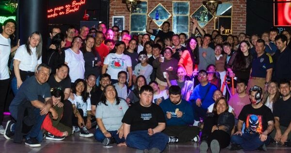 Modo boliche: una noche de música, baile e inclusión para personas con discapacidad